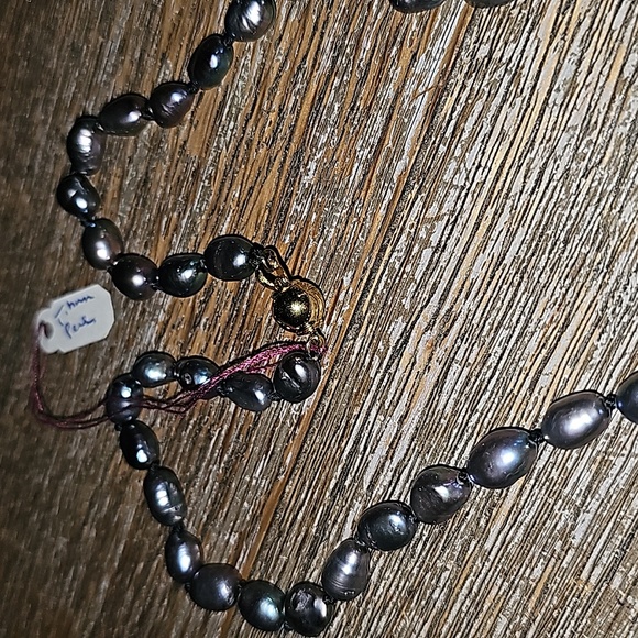 New Silver/Purple Freshwater pearls necklace - Picture 2 of 5